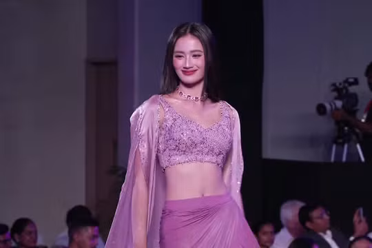 Hoa hậu Ý Nhi gây tiếc nuối khi trượt Top 8 phần thi Top Model tại Miss World 2025