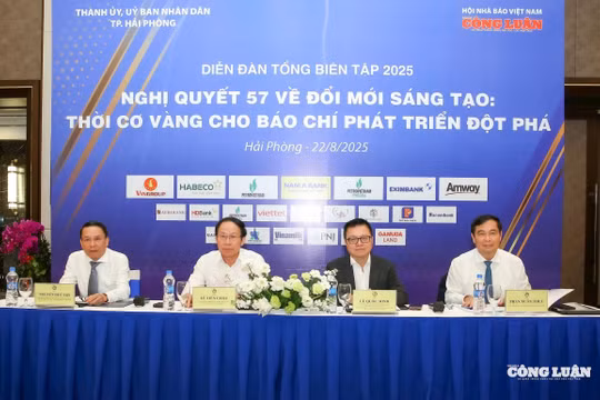 Phát triển bền vững báo chí: Đầu tư công nghệ 'Make in Vietnam', đặc biệt là AI