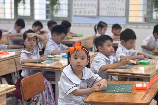 TP HCM: Tuyệt đối không để xảy ra việc dạy thêm, học thêm trái quy định