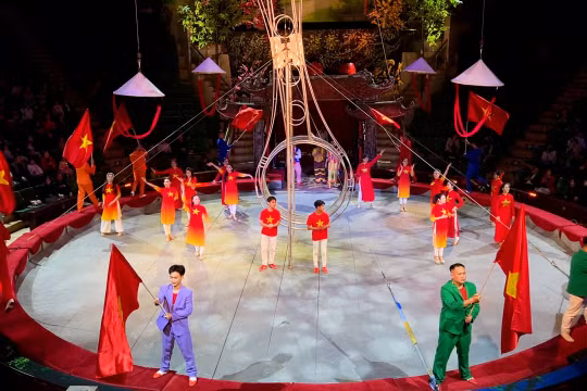 Sân khấu Hà Nội sôi động dịp đầu xuân