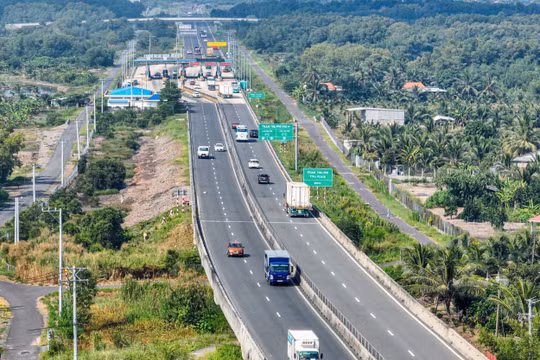 Chính thức mở rộng cao tốc TP. HCM - Trung Lương - Mỹ Thuận lên 6 - 8 làn xe