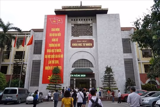 Trường ĐH Khoa học Tự nhiên xét tuyển nhiều tổ hợp có môn Sử, Địa
