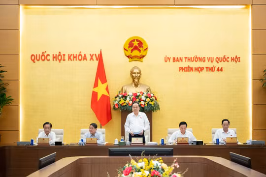 Từ ngày 6/5, lấy ý kiến Nhân dân về dự thảo sửa đổi, bổ sung một số điều của Hiến pháp năm 2013