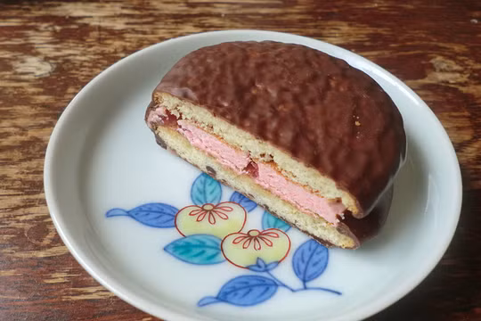 Phải ra tòa vì 'trộm bánh Choco Pie' ở Hàn Quốc