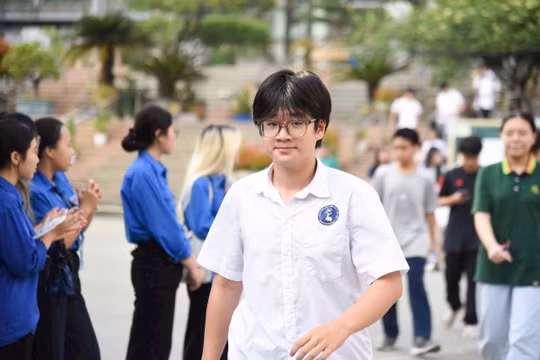 Tiếng Lào sắp trở thành ngoại ngữ thứ 8 trong trường phổ thông