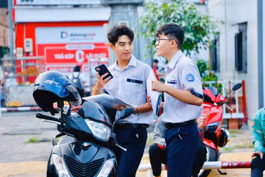 Năm đầu sau sáp nhập, TP Hồ Chí Minh vẫn giữ 3 môn thi vào lớp 10