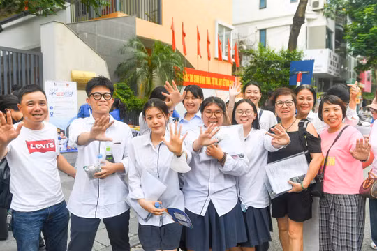 Công bố đáp án chính thức kỳ thi tốt nghiệp THPT 2025