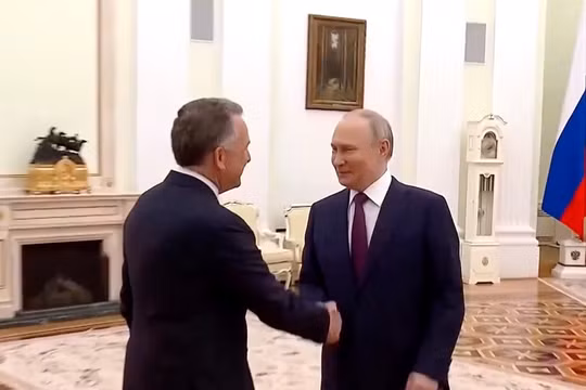 Mỹ tuyên bố gần đạt thỏa thuận hòa bình Ukraine sau khi đặc phái viên gặp ông Putin