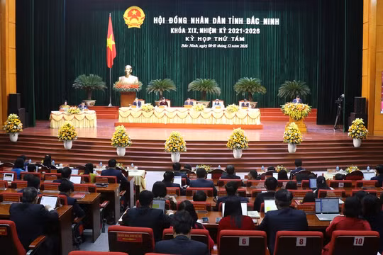 Bắc Ninh: Thông qua 49 nghị quyết quan trọng, quyết tâm tăng trưởng GRDP đạt 12,5 - 13% năm 2026