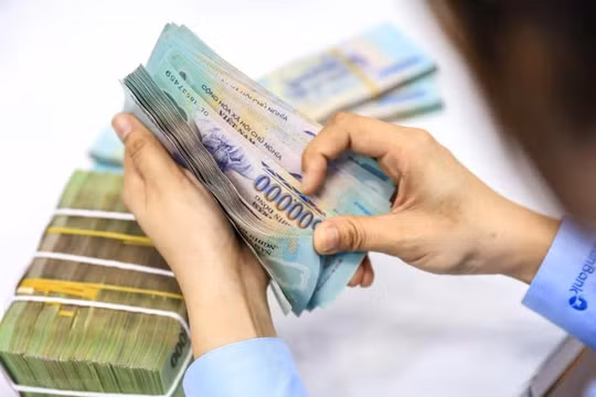 Tín dụng TP HCM chảy mạnh vào sản xuất, kinh doanh