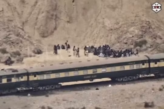 Vụ cướp tàu ở Pakistan: Cả 33 phiến quân bị tiêu diệt sau cuộc đấu súng nghẹt thở