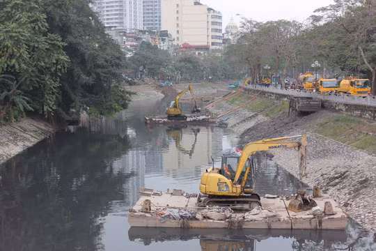 UBND TP Hà Nội xem xét cải tạo sông Tô Lịch theo hình thức đầu tư BT