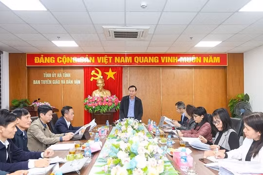 132 tác phẩm vào chung khảo Giải Búa liềm vàng Hà Tĩnh lần thứ VIII
