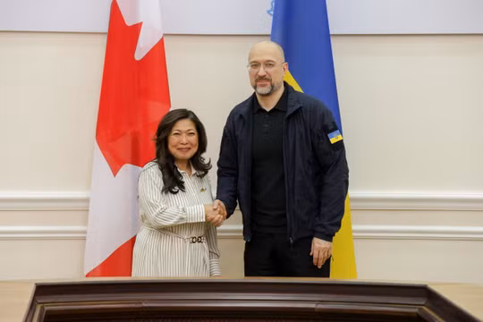 Canada và EU tăng cường quan hệ thương mại trước áp lực thuế quan của Mỹ