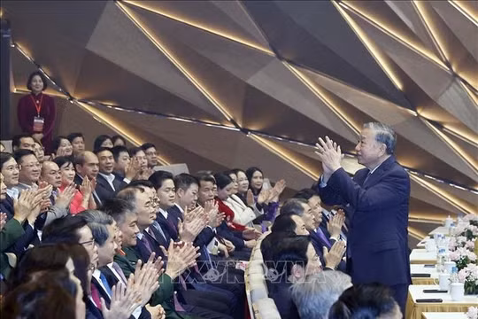 Tổng Bí thư Tô Lâm: Khơi dậy khát vọng phát triển, hiện thực hóa mục tiêu xây dựng Việt Nam thịnh vượng