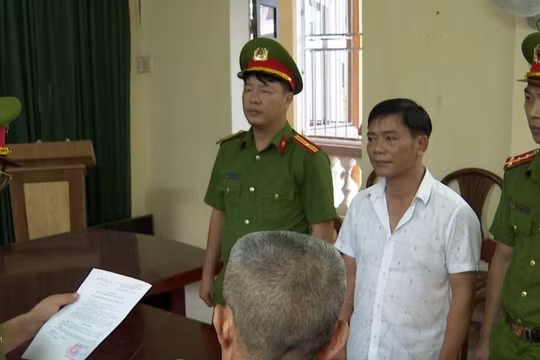 Bắt tạm giam giám đốc doanh nghiệp vàng ở Hưng Yên