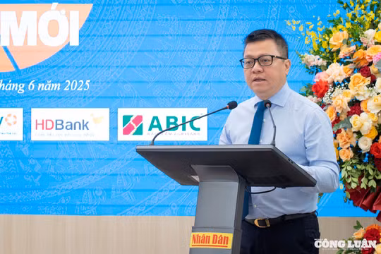 Khởi động cuộc thi ảnh báo chí 'Việt Nam trên hành trình đổi mới': Ghi lại diện mạo Việt Nam phát triển