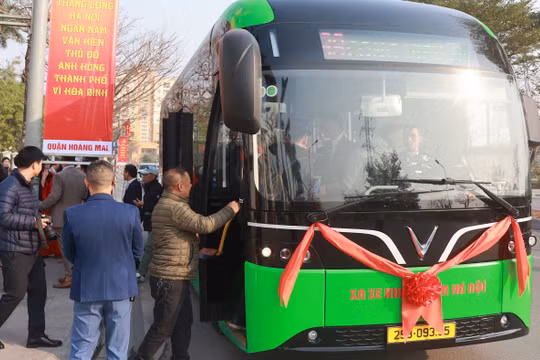 Transerco đã vận hành thí điểm 63 xe buýt điện
