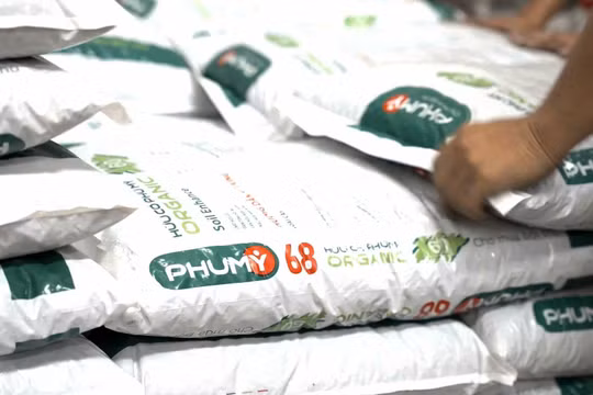 PVFCCo – Phú Mỹ ra mắt Hữu cơ Phú Mỹ Organic, hoàn thiện “Bộ ba vàng” dinh dưỡng cho nông nghiệp bền vững