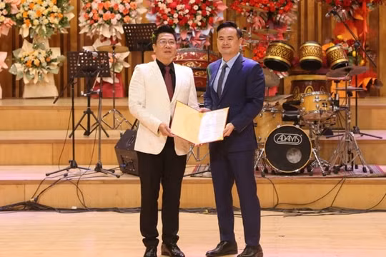 NSND Quốc Hưng giữ chức Giám đốc Học viện Âm nhạc Quốc gia Việt Nam