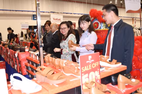 TP.HCM mở màn chuỗi sự kiện du lịch và mua sắm cuối năm 2025