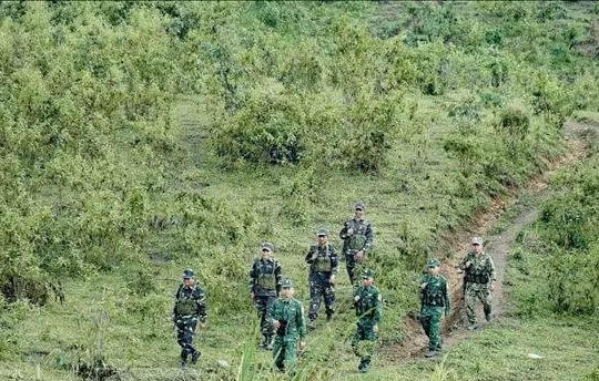 Tình anh em Việt - Lào trên dải biên cương Điện Biên