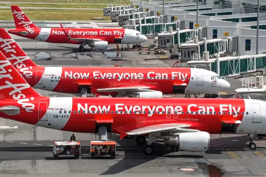 ‏Philippines chỉ trích hãng AirAsia Malaysia bán vé “cắt cổ”, chặn luôn website‏
