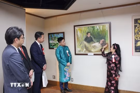 Triển lãm về Chủ tịch Hồ Chí Minh tại Fukuoka, Nhật Bản