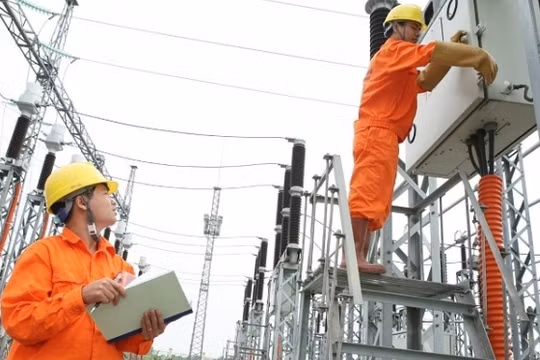 Hoàn thiện hành lang pháp lý cho ngành Điện lực