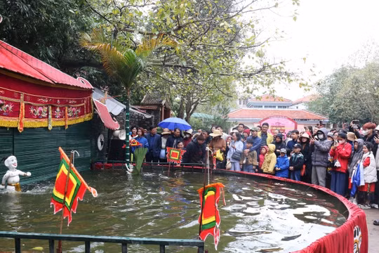 Bắc Ninh: Trưng bày, giới thiệu sản phẩm làng nghề, trình diễn rối nước Đồng Ngư tại các điểm du lịch