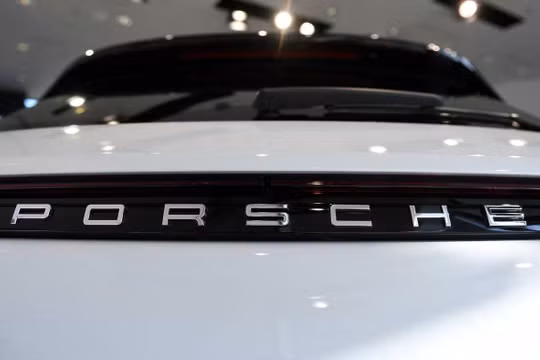 Porsche đại tu dòng sản phẩm để đưa động cơ đốt trong trở lại