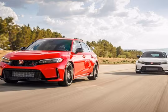 Xe thể thao Honda Civic Type R bất ngờ tăng giá