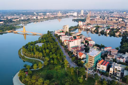 Phú Thọ: Số lượng cán bộ xã, phường sẽ thay đổi như thế nào sau sáp nhập?