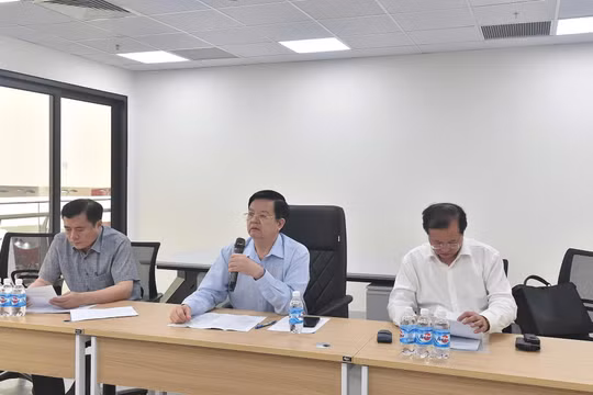 Bố trí kinh phí hỗ trợ trong thời gian kéo dài Triển lãm thành tựu đất nước