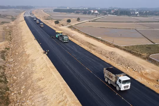 Báo cáo Thủ tướng phương án đầu tư mở rộng toàn tuyến cao tốc Bắc - Nam phía Đông trước ngày 4/8
