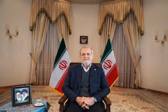 Iran tuyên bố đang trong 'cuộc chiến toàn diện' với Mỹ, Israel và châu Âu