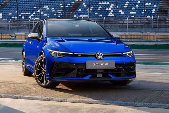 Volkswagen Golf sắp bán chính hãng tại Việt Nam