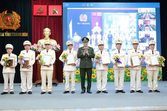 Thanh Hóa: Chính thức giải thể 26 đơn vị công an huyện, thị xã, thành phố
