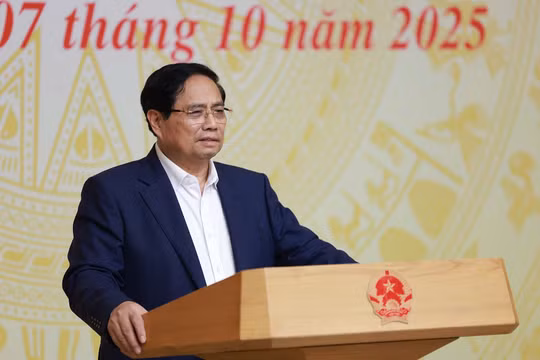 'Không thể để tàu cá đi 6 tháng trời mà không ai biết' – Thủ tướng yêu cầu xử lý nghiêm vi phạm IUU