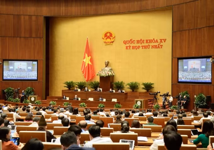 Toàn cảnh phiên họp của Quốc hội chiều 27/7/2021.