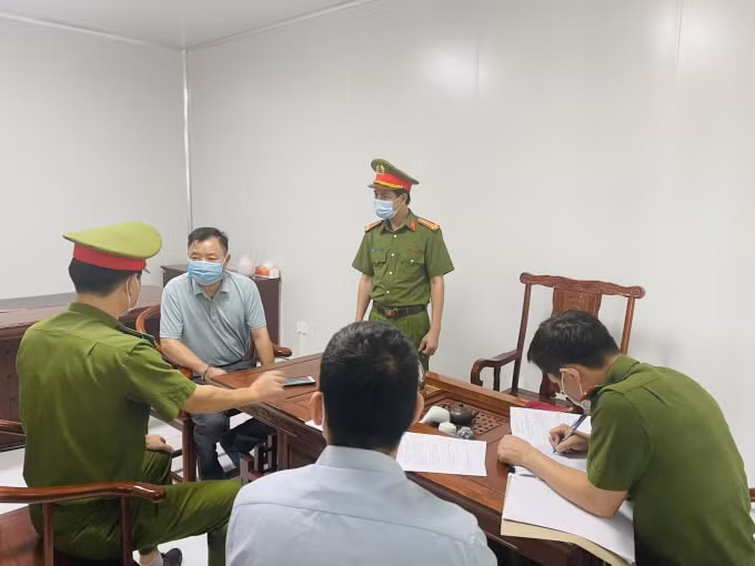 Đây là một đường dây buôn lậu thiết bị, máy móc có thủ đoạn tinh vi, mang yếu tố nước ngoài. Ảnh: CATH