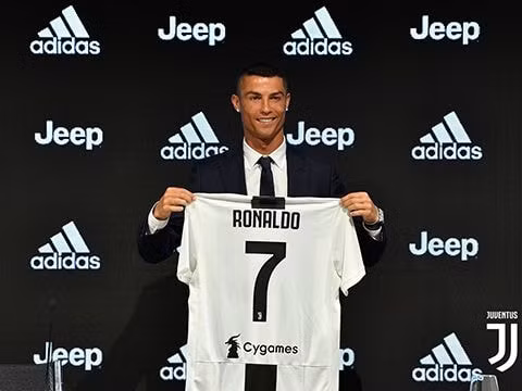 Ronaldo mang tới cho Juventus nguồn lợi trong lĩnh vực tài chính. Ảnh: TL