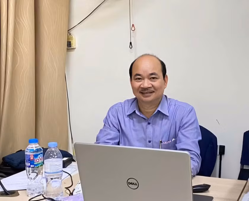 Phó Giáo sư, Tiến sĩ Hoàng Cao Sạ - Nguyên Giám đốc Bệnh viện đa khoa TP Nam Định.