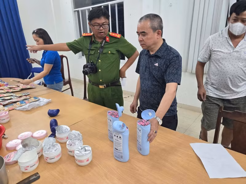 4,2 kg ma túy đã bị lực lượng chức năng phát hiện chiều 29/4 tại sân bay Nội Bài.