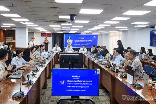 Thủ tướng sẽ chủ trì phiên đối thoại ‘Định vị Việt Nam’ tại Diễn đàn Kinh tế Mùa thu 2026
