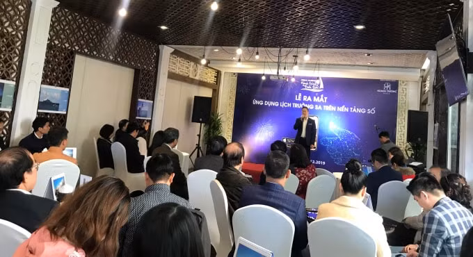 Quang cảnh Lễ ra mắt.