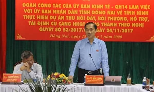 Chủ nhiệm Ủy ban Kinh tế Quốc hội Vũ Hông Thanh phát biểu kết luận buổi làm việc. Ảnh: TTXVN