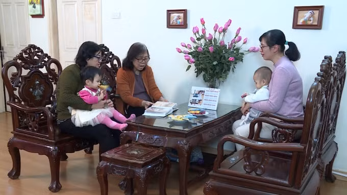Phác đồ điều trị được IVFTA “đo ni” riêng giúp chị Hà hạ sinh 2 bé gái đáng yêu sau nhiều cái lắc đầu từ chối.