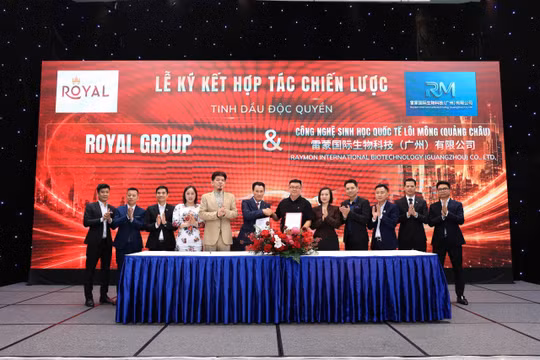 Royal Health Tech TTG chính thức ra mắt với tư cách Công ty đại chúng