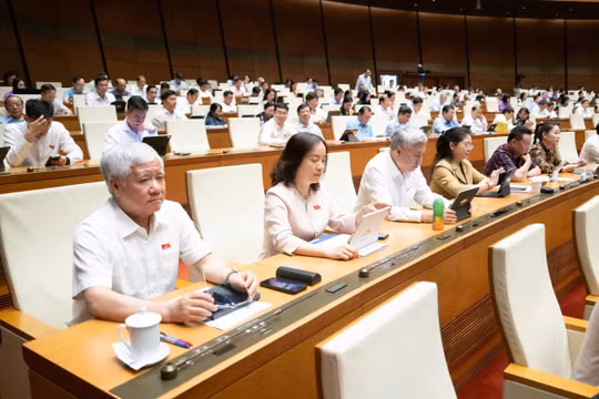 Hôm nay, Quốc hội thảo luận sửa luật về công nghệ, viễn thông và giao dịch điện tử